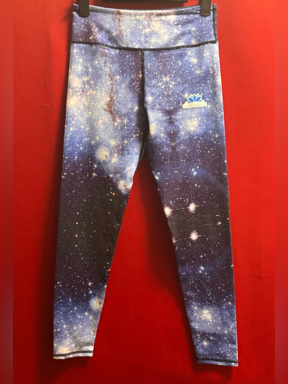 🔥#637- LOTUS Leggings Blue Galaxy Print Size Small in Like New Condition